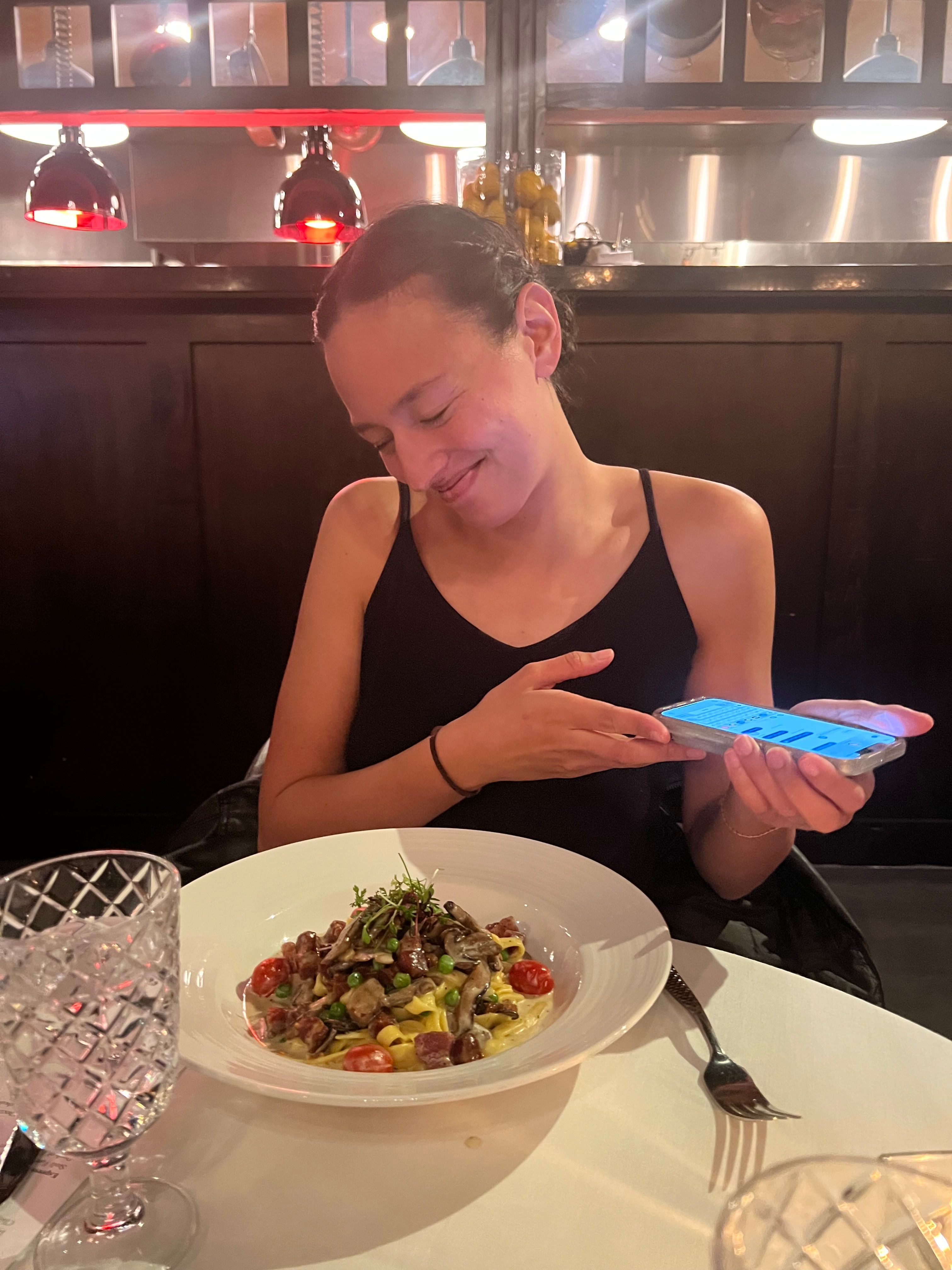 Shaye w/food